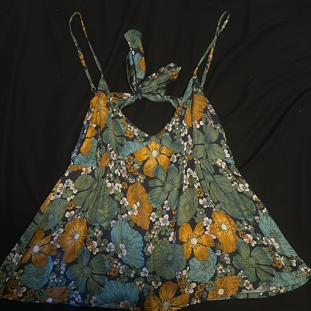 Floral Volcom spaghetti strap cami
